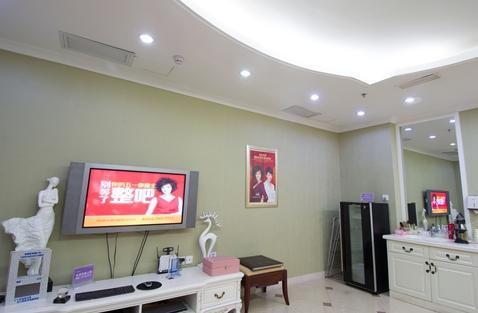 深圳鵬愛(ài)醫(yī)療美容醫(yī)院環(huán)境圖4